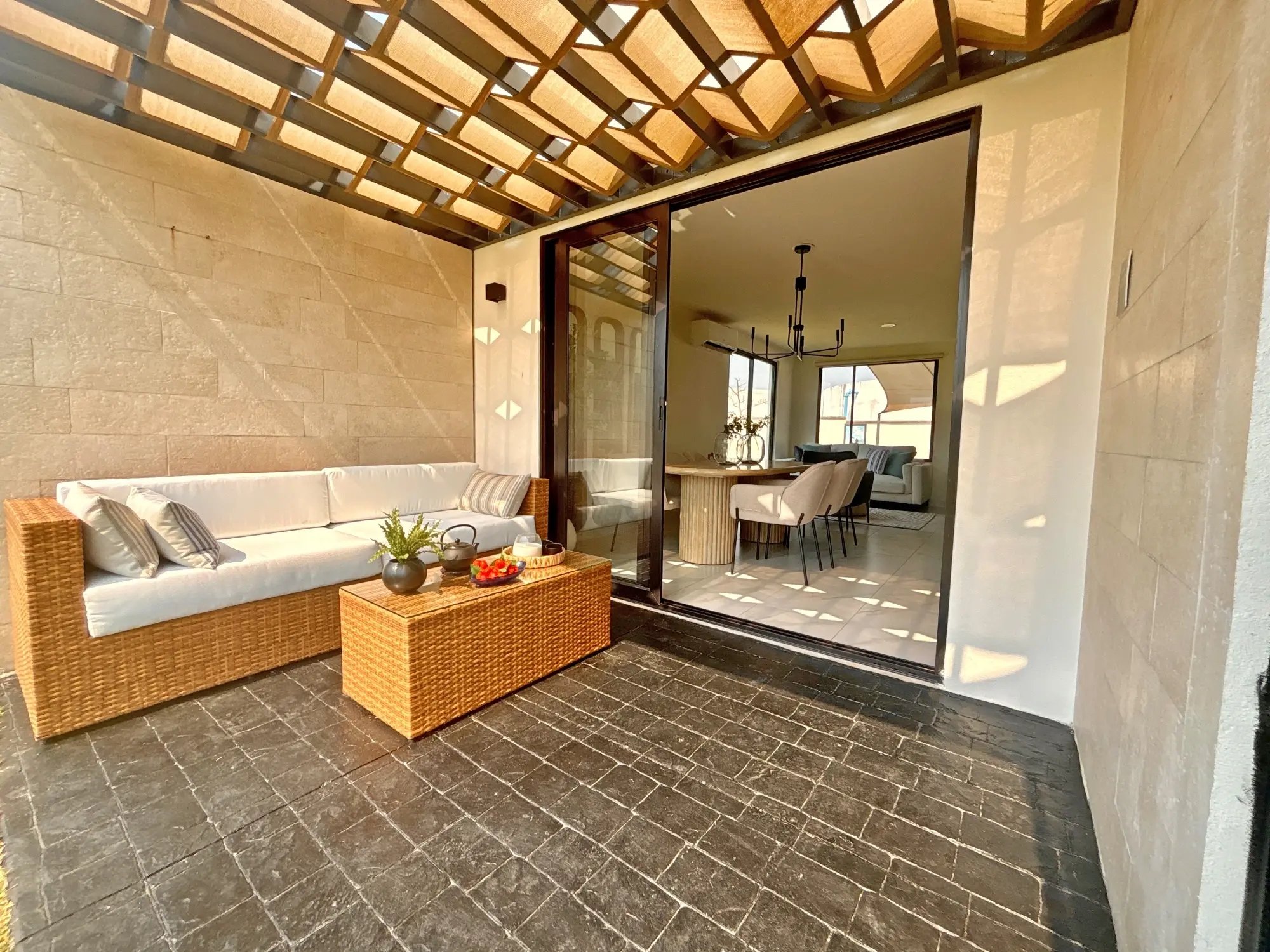 Fotografia de Casa en venta en Xochitepec, Morelos | Modelo Recinto Terraza 1 de 9