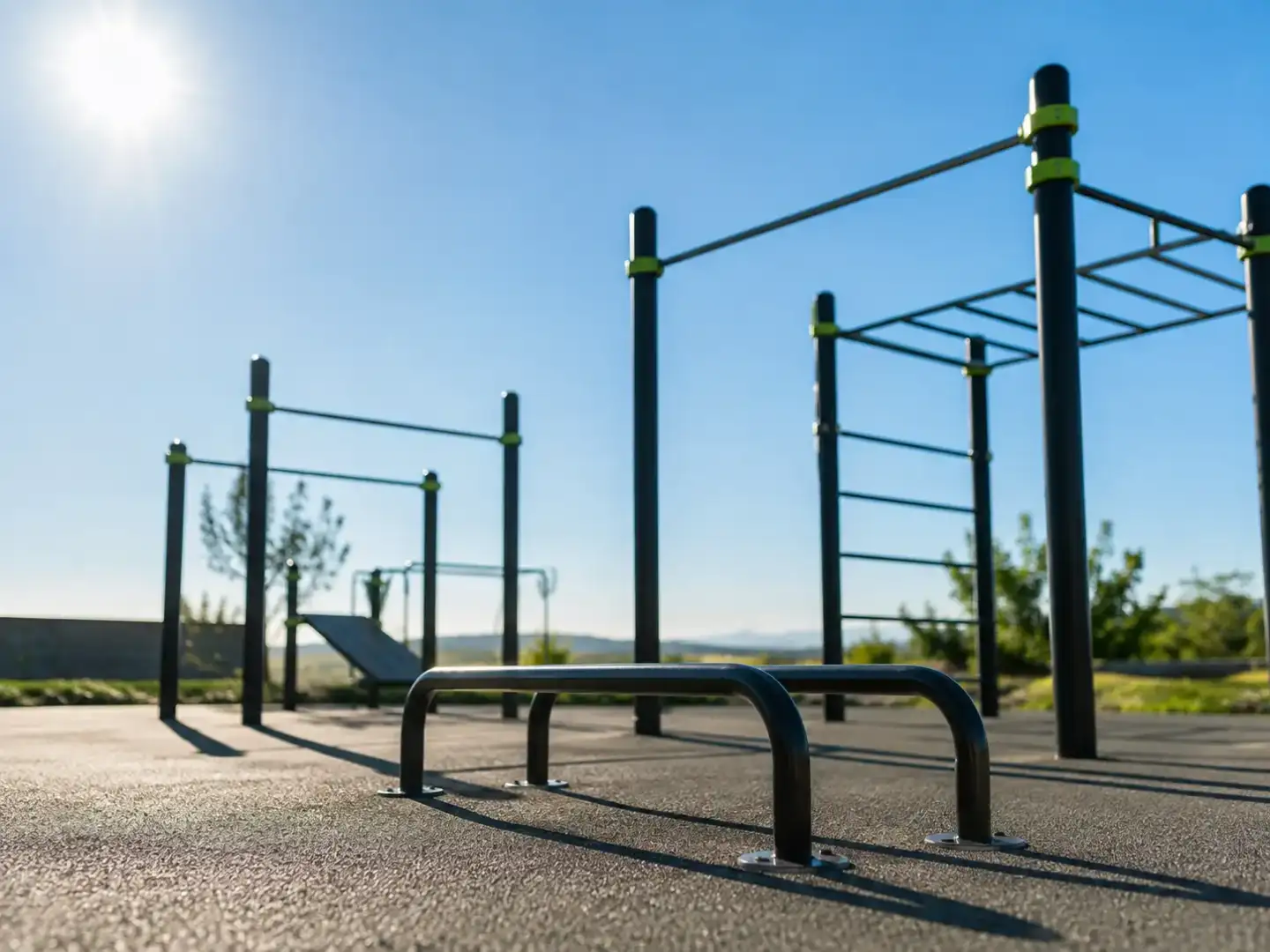 Gimnasio al aire libre y calistenia
