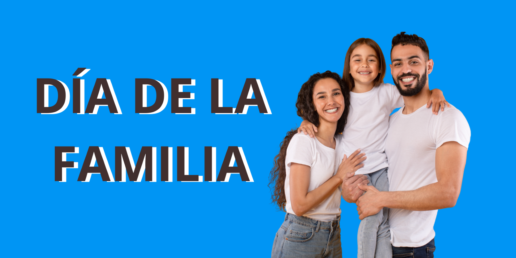 Familia joven compuesta por una mujer, hombre e hija. Celebran el Día de la Familia juntos.
