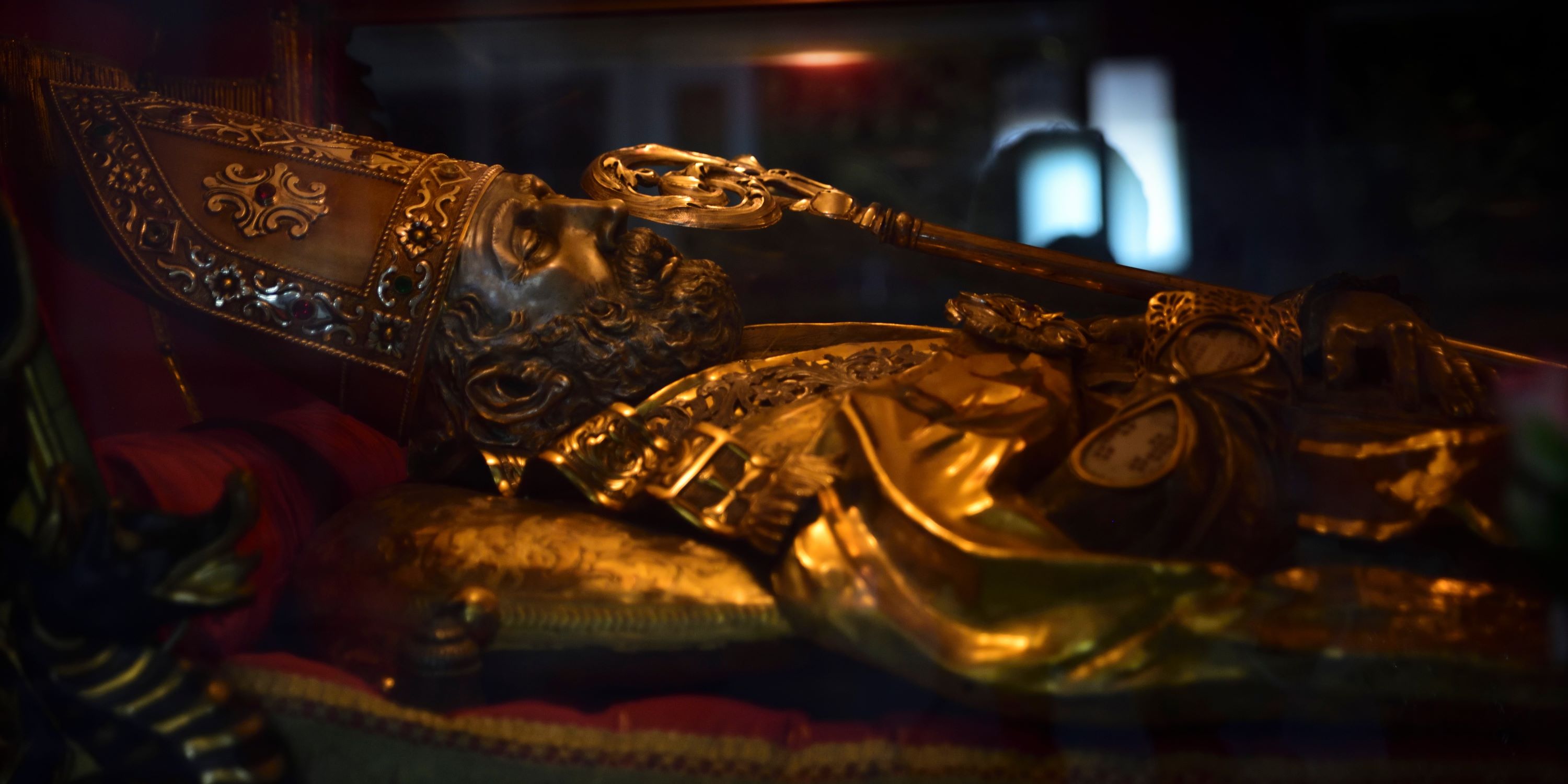 Día de San Valentín. Reliquias del santo, protector de los amantes.